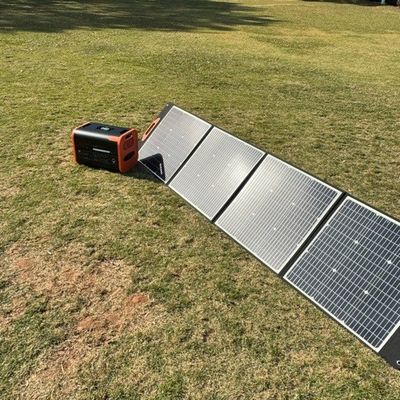 UN38.3 ভাঁজযোগ্য একক সৌর প্যানেল 300W 400W পাওয়ার ফিল্ম সৌর ভাঁজযোগ্য