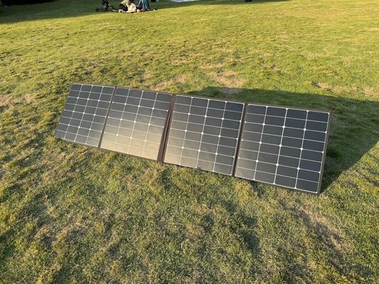 400W 300W সৌর প্যানেল একক স্ফটিক ভাঁজযোগ্য পোর্টেবল সৌর প্যানেল