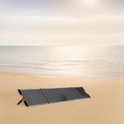 200W একক স্ফটিক সিলিকন সৌর প্যানেল এবং প্রতিযোগিতামূলক এবং বিদ্যুৎ সরবরাহের জন্য