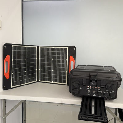 কালো 3000W পোর্টেবল পাওয়ার স্টেশন এসি উচ্চ ক্ষমতা আউটপুট 220V কোন ব্যাটারি অপসারণযোগ্য প্যাক