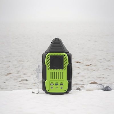 তরল স্ফটিক ডিসপ্লে এবং 2200W উচ্চ শক্তি আউটপুট সহ বহনযোগ্য বহিরঙ্গন পাওয়ার স্টেশন