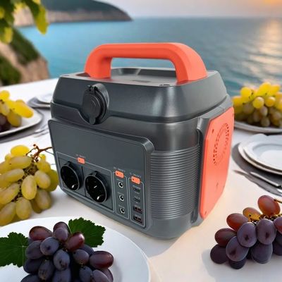 6 কেজি 600W পোর্টেবল সৌর জেনারেটর 50Hz 60Hz 600 ওয়াট সৌর জেনারেটর