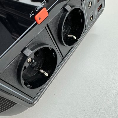 576wh পোর্টেবল পাওয়ার স্টেশন 110V 220V 600W সৌর জেনারেটর