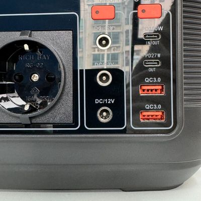 576wh পোর্টেবল পাওয়ার স্টেশন 110V 220V 600W সৌর জেনারেটর