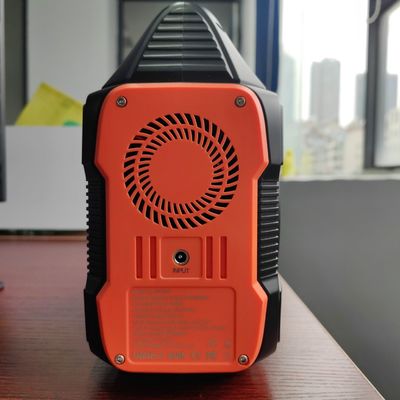 স্বনির্ধারিত রঙের সাথে বিচ্ছিন্ন 300W/288wh MPPT মাল্টি-ফাংশনাল সোলার জেনারেটর