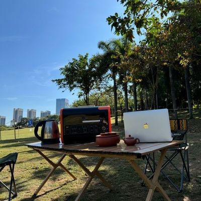 800W সৌর ইনপুট LiFePO4 2200W বহনযোগ্য পাওয়ার সাপ্লাই জরুরী আউটডোর পরিস্থিতিতে জন্য