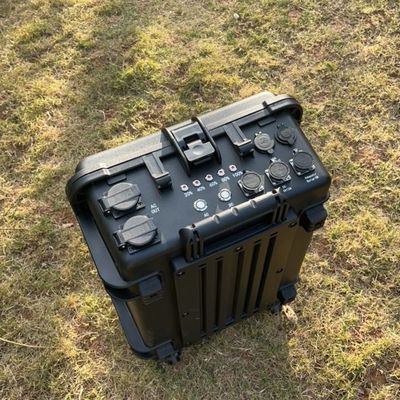 ক্যারিয়ার মোড 3000W LiFePO4 ব্যাটারি সহ পোর্টেবল টান রড বিএমএস সৌর বিদ্যুৎ কেন্দ্র