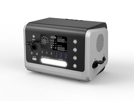 ক্যাম্পিংয়ের জন্য 600W পোর্টেবল সৌর জেনারেটর ওয়্যারলেস চার্জিং এসি / 230 আউটপুট পাওয়ার স্টেশন