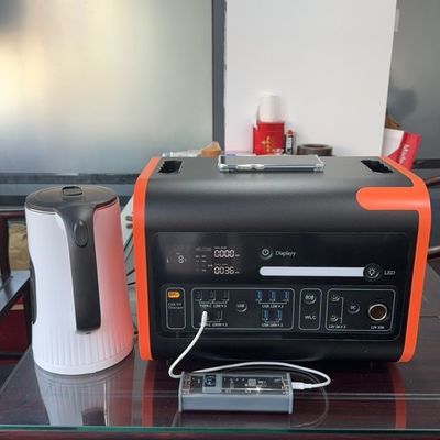 4400W পিক পাওয়ার আউটডোর পোর্টেবল শক্তি সঞ্চয় স্টেশন ভাঁজ সৌর প্যানেল সঙ্গে
