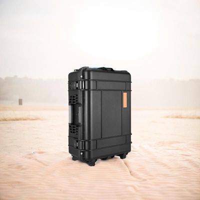 এসি খাঁটি সাইন ওয়েভ আউটপুট 6000W পোর্টেবল পাওয়ার স্টেশন ক্যাম্পিংয়ের জন্য টেকসই এবং জলরোধী