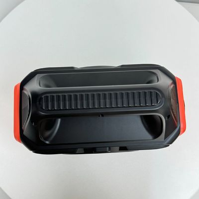 এসি আউটপুট 110V/240V/50-60Hz লিথিয়াম ব্যাটারি ব্যাকআপ সহ 300W পোর্টেবল সৌর জেনারেটর