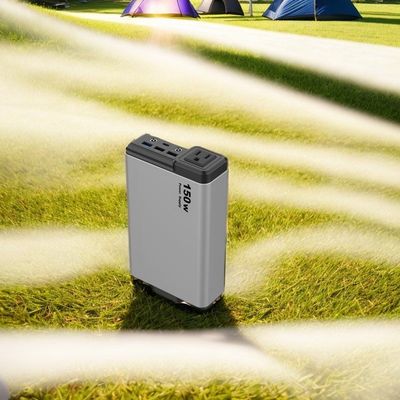 পুনর্ব্যবহারযোগ্য 150W সৌর শক্তি ব্যাংক স্টেশন আউটডোর ক্যাম্পিং এবং হোম জরুরী জন্য আদর্শ