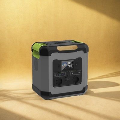 জরুরী এলইডি লাইট হাই পাওয়ার 2000W ইউএভি চার্জিংয়ের জন্য পোর্টেবল এনার্জি স্টোরেজ স্টেশন