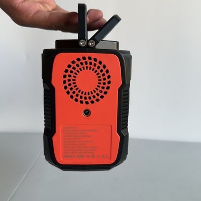 আউটডোর পোর্টেবল মোবাইল পাওয়ার সাপ্লাই 200W LED লাইট Sos সঙ্গে পোর্টেবল পাওয়ার স্টেশন