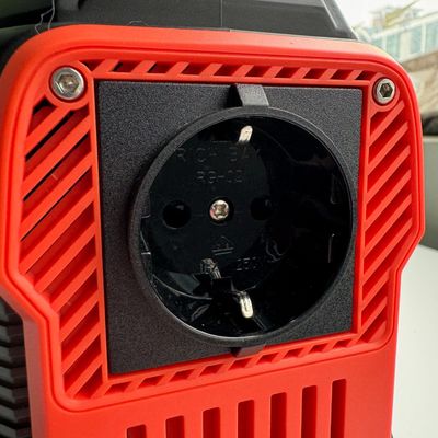 288wh 300W বহিরঙ্গন লাইভের জন্য মাল্টি-ফাংশন লিথিয়াম ব্যাটারি পোর্টেবল পাওয়ার স্টেশন