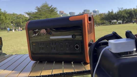 সিই সার্টিফিকেশন সহ 2200W 2048wh 40ah বহনযোগ্য সৌর বহিরঙ্গন ক্যাম্পিং পাওয়ার স্টেশন