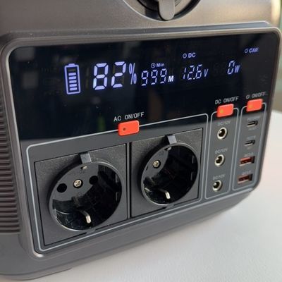 জরুরী শক্তির চাহিদা 600W লিথিয়াম ব্যাটারি এবং 11W LED আলো সহ হোম পাওয়ার সেন্টার