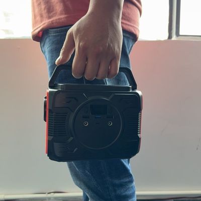 48000mAh ব্যাটারি ক্ষমতা 200W পোর্টেবল সৌর জেনারেটর টাইপ-সি ইউএসবি ডিসি এসি আউটপুট স্টেশন