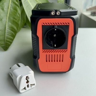 এলইডি লাইট এসি আউটপুট পাওয়ার 5V-20V / 2A অ্যাডাপ্টার ইনপুট সহ পোর্টেবল সৌর বিদ্যুৎ কেন্দ্র 200W