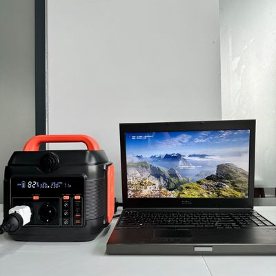 লিথিয়াম ব্যাটারি সহ 600W/288wh বহিরঙ্গন কার্যকলাপ সৌর মোবাইল পোর্টেবল পাওয়ার স্টেশন