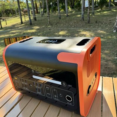40ah সৌর জেনারেটর পাওয়ার সকেট প্লাগ 2200W পোর্টেবল ক্যাম্পিং সৌর বিদ্যুৎ কেন্দ্র কমলা কালো