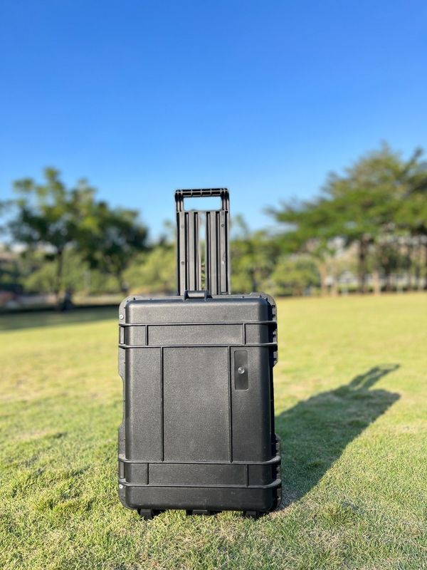 4000W পোর্টেবল পাওয়ার স্টেশন লিথিয়াম আয়রন ফসফেট ব্যাটারি LT-40 মডেল NO. 42kg