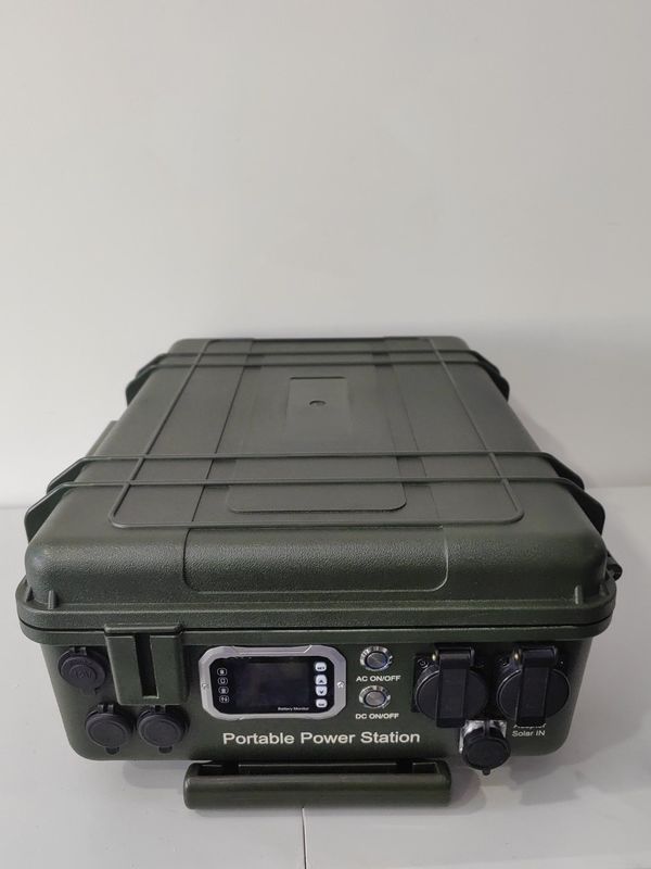 সৌর প্যানেল চার্জিং সহ 3000W/3024wh আউটডোর ক্যাম্পিং সৌর জেনারেটর 12-80V Max600W