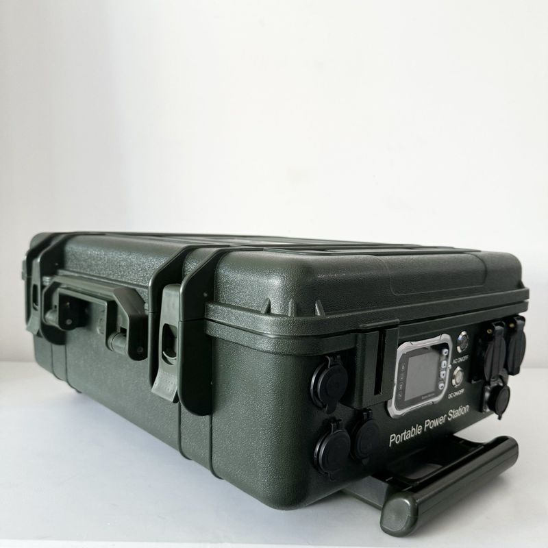 DC58.8V 3000W 6000W 7000W LiFePO4 ব্যাটারি সহ পোর্টেবল সৌর বায়ু বিদ্যুৎ কেন্দ্র